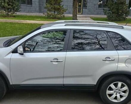 Киа Соренто 2013 в Киеве на Automoto.ua Серый Киа Соренто, объемом двигателя 2.4 л и пробегом 230 тыс. км за 9999 $, фото 34 на Automoto.ua