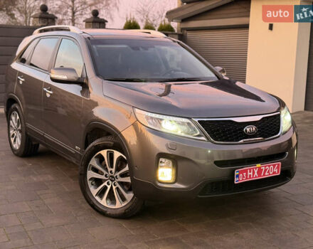 Сірий Кіа Соренто, об'ємом двигуна 2.2 л та пробігом 198 тис. км за 16900 $, фото 7 на Automoto.ua