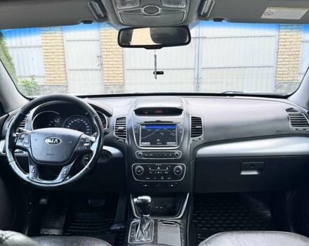 Сірий Кіа Соренто, об'ємом двигуна 2.2 л та пробігом 249 тис. км за 13600 $, фото 8 на Automoto.ua