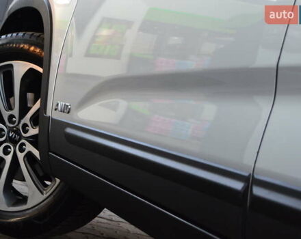 Серый Киа Соренто, объемом двигателя 2.2 л и пробегом 170 тыс. км за 17799 $, фото 51 на Automoto.ua