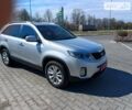 Серый Киа Соренто, объемом двигателя 2 л и пробегом 318 тыс. км за 15700 $, фото 3 на Automoto.ua