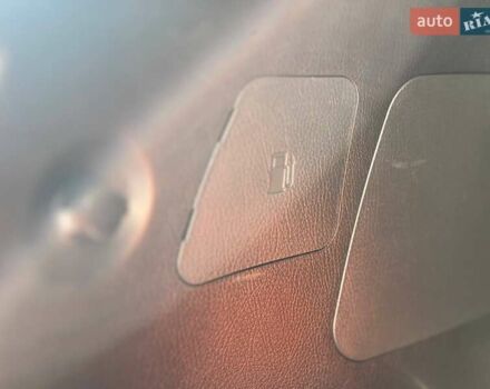 Серый Киа Соренто, объемом двигателя 2.4 л и пробегом 140 тыс. км за 13500 $, фото 10 на Automoto.ua