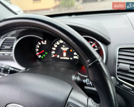 Серый Киа Соренто, объемом двигателя 2.2 л и пробегом 143 тыс. км за 17400 $, фото 66 на Automoto.ua