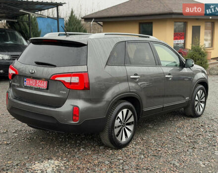 Серый Киа Соренто, объемом двигателя 2.2 л и пробегом 143 тыс. км за 17400 $, фото 3 на Automoto.ua