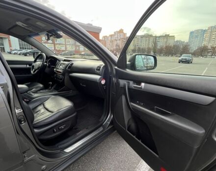 Сірий Кіа Соренто, об'ємом двигуна 2.2 л та пробігом 214 тис. км за 16500 $, фото 19 на Automoto.ua