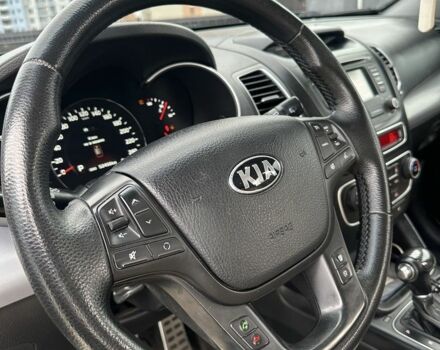 Серый Киа Соренто, объемом двигателя 2.2 л и пробегом 226 тыс. км за 13100 $, фото 7 на Automoto.ua