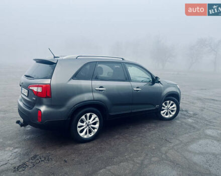 Серый Киа Соренто, объемом двигателя 2.2 л и пробегом 212 тыс. км за 16300 $, фото 5 на Automoto.ua
