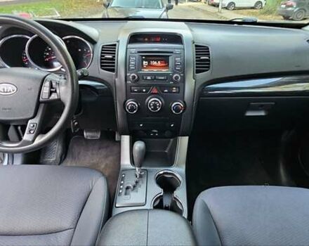 Киа Соренто 2013 в Киеве на Automoto.ua Серый Киа Соренто, объемом двигателя 2.4 л и пробегом 230 тыс. км за 9999 $, фото 1 на Automoto.ua