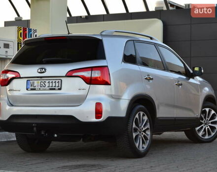 Серый Киа Соренто, объемом двигателя 2.2 л и пробегом 170 тыс. км за 17799 $, фото 57 на Automoto.ua