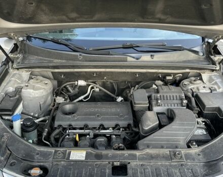 Серый Киа Соренто, объемом двигателя 2.4 л и пробегом 115 тыс. км за 11799 $, фото 6 на Automoto.ua