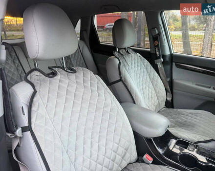 Серый Киа Соренто, объемом двигателя 2.36 л и пробегом 195 тыс. км за 10900 $, фото 48 на Automoto.ua