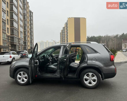 Серый Киа Соренто, объемом двигателя 2.2 л и пробегом 186 тыс. км за 14800 $, фото 22 на Automoto.ua