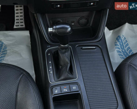 Серый Киа Соренто, объемом двигателя 2.2 л и пробегом 265 тыс. км за 15800 $, фото 32 на Automoto.ua