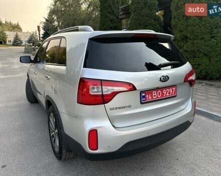 Серый Киа Соренто, объемом двигателя 2 л и пробегом 218 тыс. км за 16700 $, фото 8 на Automoto.ua