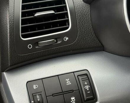 Серый Киа Соренто, объемом двигателя 2.2 л и пробегом 200 тыс. км за 15600 $, фото 28 на Automoto.ua