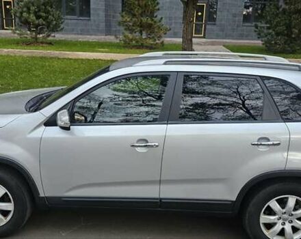 Киа Соренто 2013 в Киеве на Automoto.ua Серый Киа Соренто, объемом двигателя 2.4 л и пробегом 230 тыс. км за 9999 $, фото 29 на Automoto.ua