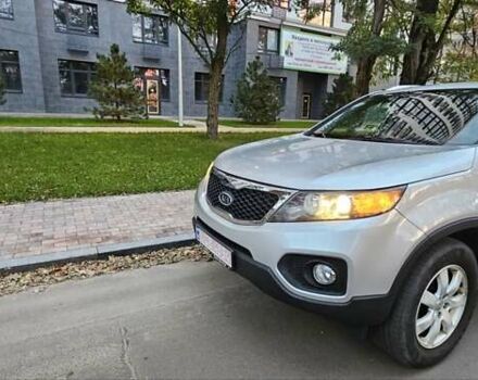 Киа Соренто 2013 в Киеве на Automoto.ua Серый Киа Соренто, объемом двигателя 2.4 л и пробегом 230 тыс. км за 9999 $, фото 24 на Automoto.ua