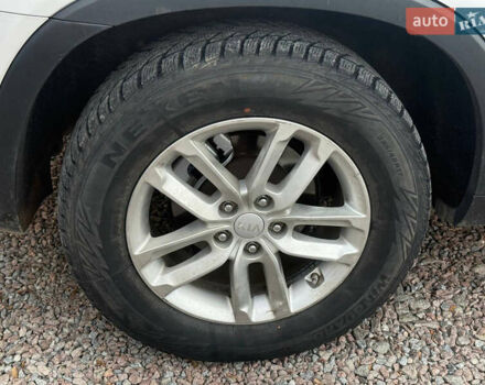 Серый Киа Соренто, объемом двигателя 2.36 л и пробегом 195 тыс. км за 10900 $, фото 19 на Automoto.ua