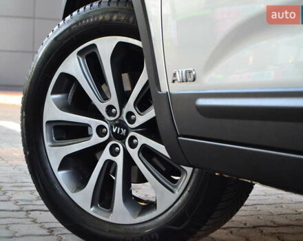 Серый Киа Соренто, объемом двигателя 2.2 л и пробегом 170 тыс. км за 17799 $, фото 39 на Automoto.ua