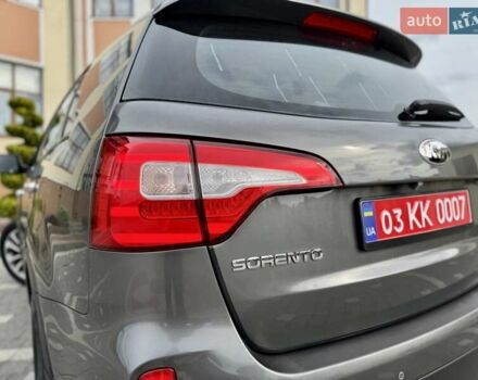 Серый Киа Соренто, объемом двигателя 2 л и пробегом 201 тыс. км за 15950 $, фото 43 на Automoto.ua