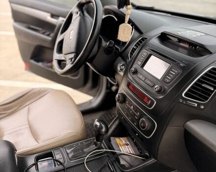 Серый Киа Соренто, объемом двигателя 2.2 л и пробегом 226 тыс. км за 13100 $, фото 11 на Automoto.ua