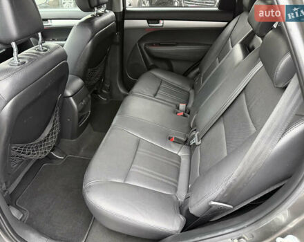 Серый Киа Соренто, объемом двигателя 2.2 л и пробегом 143 тыс. км за 17400 $, фото 57 на Automoto.ua