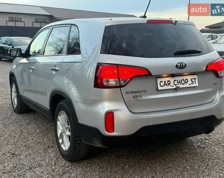 Серый Киа Соренто, объемом двигателя 2.36 л и пробегом 195 тыс. км за 10900 $, фото 9 на Automoto.ua