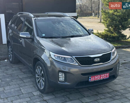 Серый Киа Соренто, объемом двигателя 2.2 л и пробегом 265 тыс. км за 15800 $, фото 3 на Automoto.ua