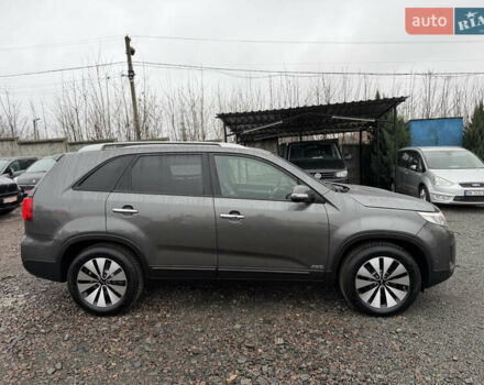 Серый Киа Соренто, объемом двигателя 2.2 л и пробегом 143 тыс. км за 17400 $, фото 10 на Automoto.ua