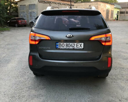 Серый Киа Соренто, объемом двигателя 2 л и пробегом 87 тыс. км за 17650 $, фото 4 на Automoto.ua