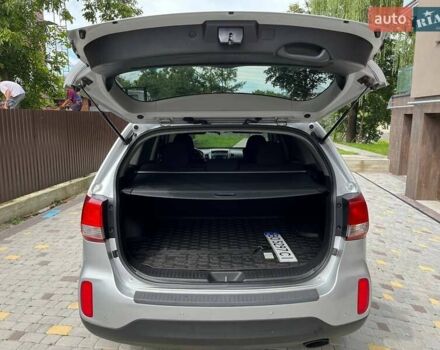 Серый Киа Соренто, объемом двигателя 2.4 л и пробегом 140 тыс. км за 13500 $, фото 32 на Automoto.ua