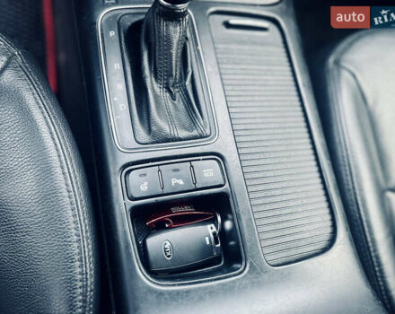 Серый Киа Соренто, объемом двигателя 2.2 л и пробегом 212 тыс. км за 16300 $, фото 22 на Automoto.ua