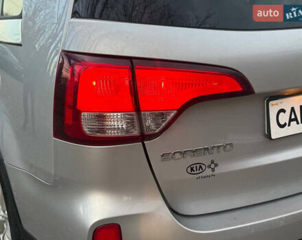 Серый Киа Соренто, объемом двигателя 2.36 л и пробегом 195 тыс. км за 10900 $, фото 8 на Automoto.ua