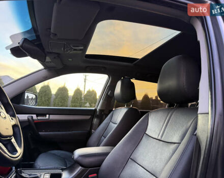 Сірий Кіа Соренто, об'ємом двигуна 2.2 л та пробігом 198 тис. км за 16900 $, фото 21 на Automoto.ua