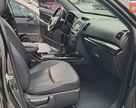 Серый Киа Соренто, объемом двигателя 2 л и пробегом 144 тыс. км за 16900 $, фото 20 на Automoto.ua