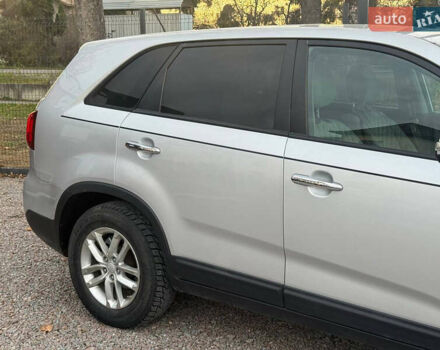 Серый Киа Соренто, объемом двигателя 2.36 л и пробегом 195 тыс. км за 10900 $, фото 20 на Automoto.ua