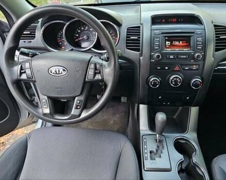 Киа Соренто 2013 в Киеве на Automoto.ua Серый Киа Соренто, объемом двигателя 2.4 л и пробегом 230 тыс. км за 9999 $, фото 3 на Automoto.ua