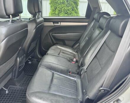 Сірий Кіа Соренто, об'ємом двигуна 2.2 л та пробігом 249 тис. км за 13600 $, фото 7 на Automoto.ua