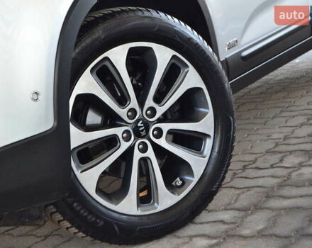 Серый Киа Соренто, объемом двигателя 2.2 л и пробегом 170 тыс. км за 17799 $, фото 16 на Automoto.ua