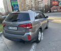 Сірий Кіа Соренто, об'ємом двигуна 2.36 л та пробігом 212 тис. км за 10000 $, фото 3 на Automoto.ua