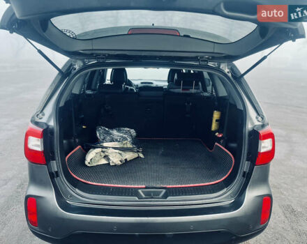 Серый Киа Соренто, объемом двигателя 2.2 л и пробегом 212 тыс. км за 16300 $, фото 9 на Automoto.ua