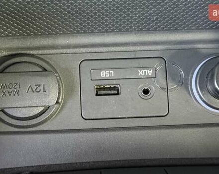 Сірий Кіа Соренто, об'ємом двигуна 2 л та пробігом 229 тис. км за 16275 $, фото 45 на Automoto.ua