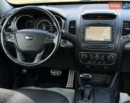 Серый Киа Соренто, объемом двигателя 2.2 л и пробегом 265 тыс. км за 15800 $, фото 30 на Automoto.ua