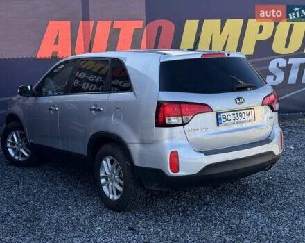 Киа Соренто 2013 в Стрые на Automoto.ua Серый Киа Соренто, объемом двигателя 2.36 л и пробегом 154 тыс. км за 10500 $, фото 3 на Automoto.ua