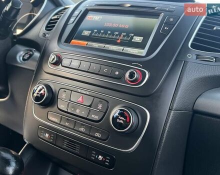 Серый Киа Соренто, объемом двигателя 2.2 л и пробегом 170 тыс. км за 17799 $, фото 137 на Automoto.ua