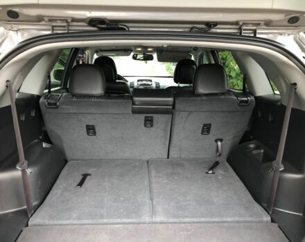 Серый Киа Соренто, объемом двигателя 2.4 л и пробегом 147 тыс. км за 11000 $, фото 3 на Automoto.ua