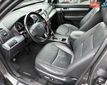 Серый Киа Соренто, объемом двигателя 2.2 л и пробегом 143 тыс. км за 17400 $, фото 53 на Automoto.ua