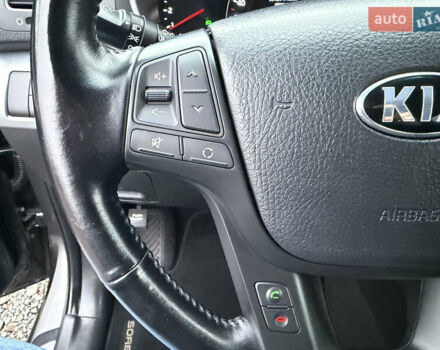 Серый Киа Соренто, объемом двигателя 2.2 л и пробегом 143 тыс. км за 17400 $, фото 64 на Automoto.ua