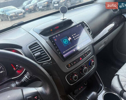 Серый Киа Соренто, объемом двигателя 2.36 л и пробегом 195 тыс. км за 10900 $, фото 34 на Automoto.ua