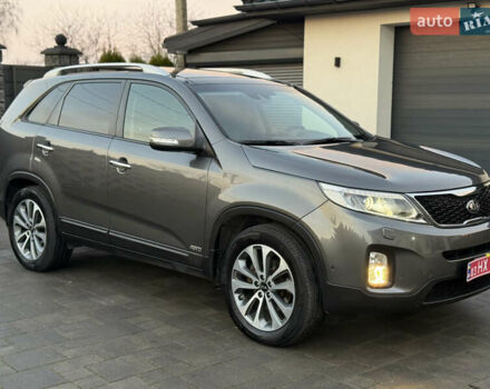 Сірий Кіа Соренто, об'ємом двигуна 2.2 л та пробігом 198 тис. км за 16900 $, фото 3 на Automoto.ua